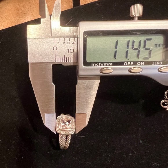 David Yurman Morganite Petite Albion Ring - Picture 5 of 6